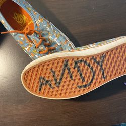 Vans- Toy Story- Woody mens 10.5