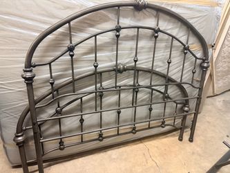 Queen size bed frame with or without Mattress and Boxsprings