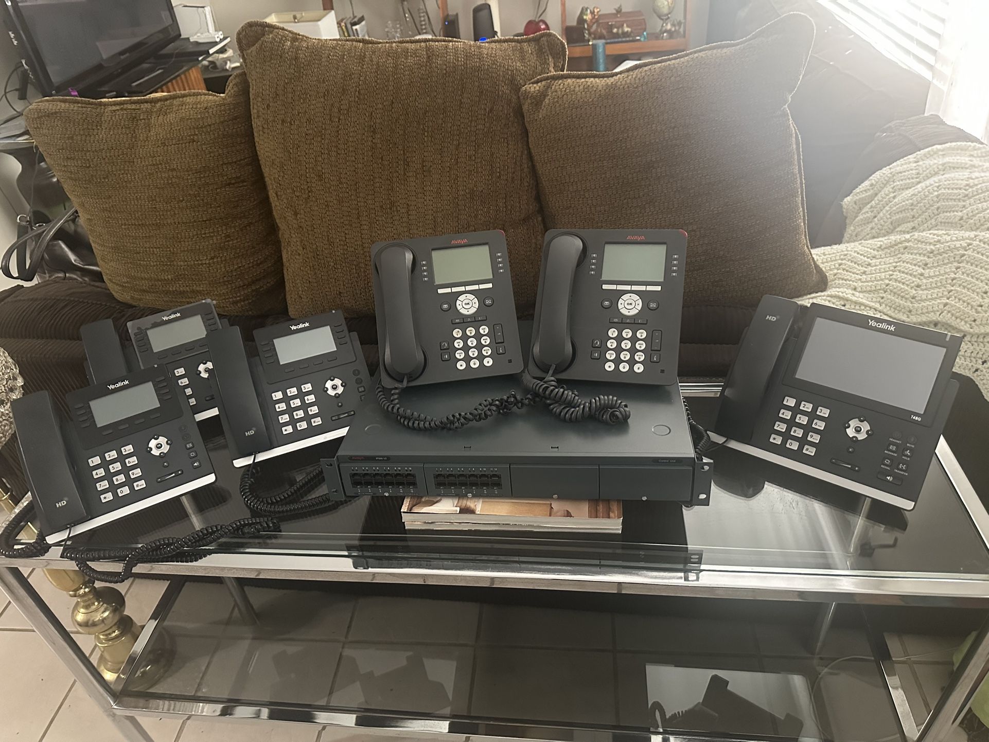 Avaya/Yealink Office Phone System