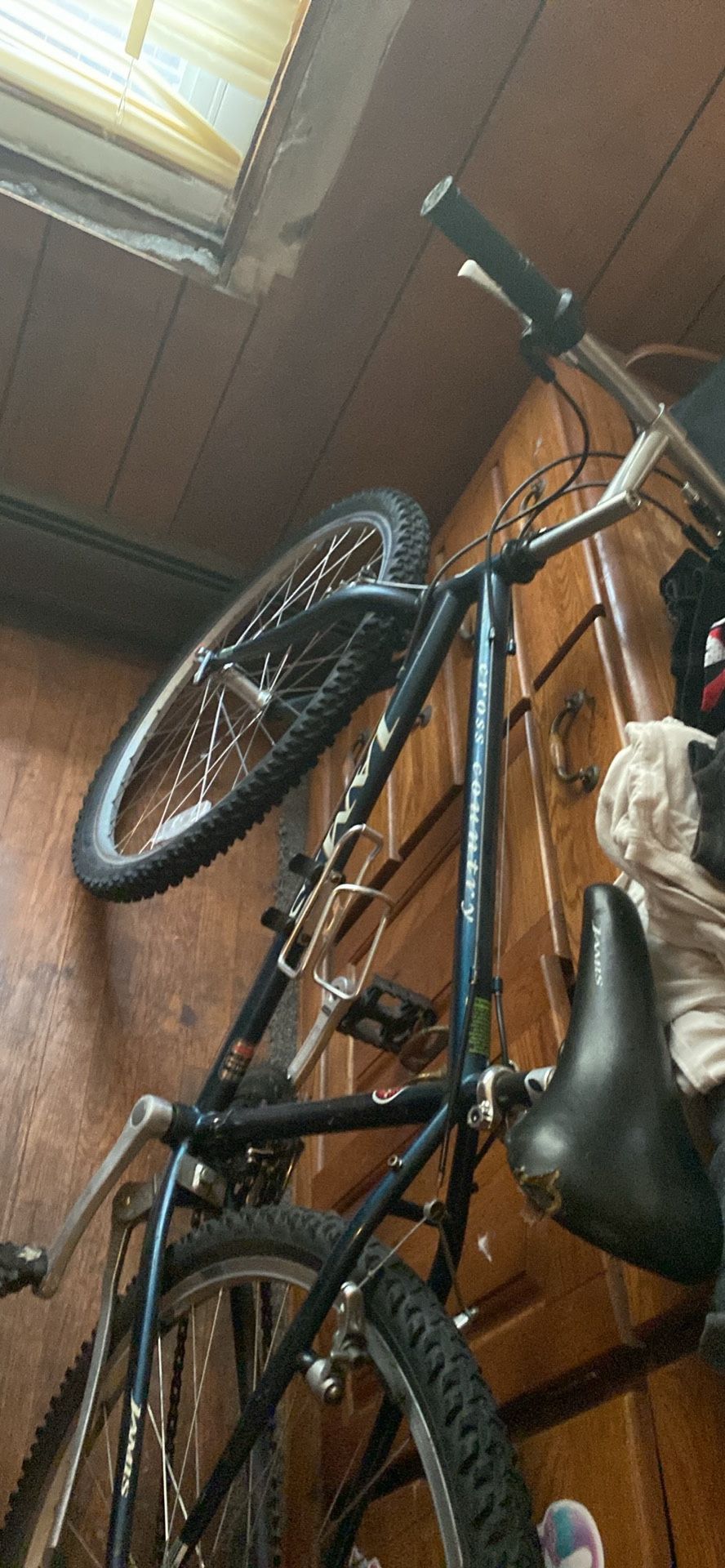 Jamis Cross Country Bicycle