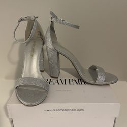 DREAMPAIRS Silver Sparkle/Glitter Heels