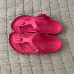 Birkenstock Gizeh Flip Flops - Big Kids Size 35EU (4 - 4.5 US)