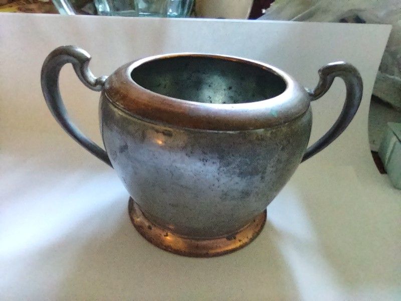 Old Vintage Pilgrim Pewter #2549 Sugar Bowl