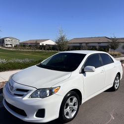 2012 Toyota Corolla LE