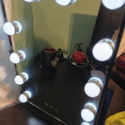 Light Up mirror 