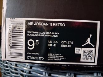 AIR JORDAN 11 RETRO