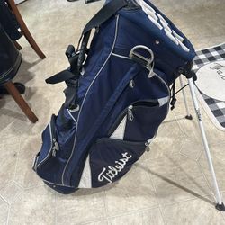 Titleist 14 Divider Stand Alone Golf Bag