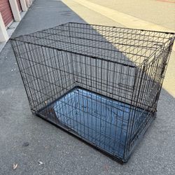 42”w, 28”d, 30”h XXL Pet Kennel 