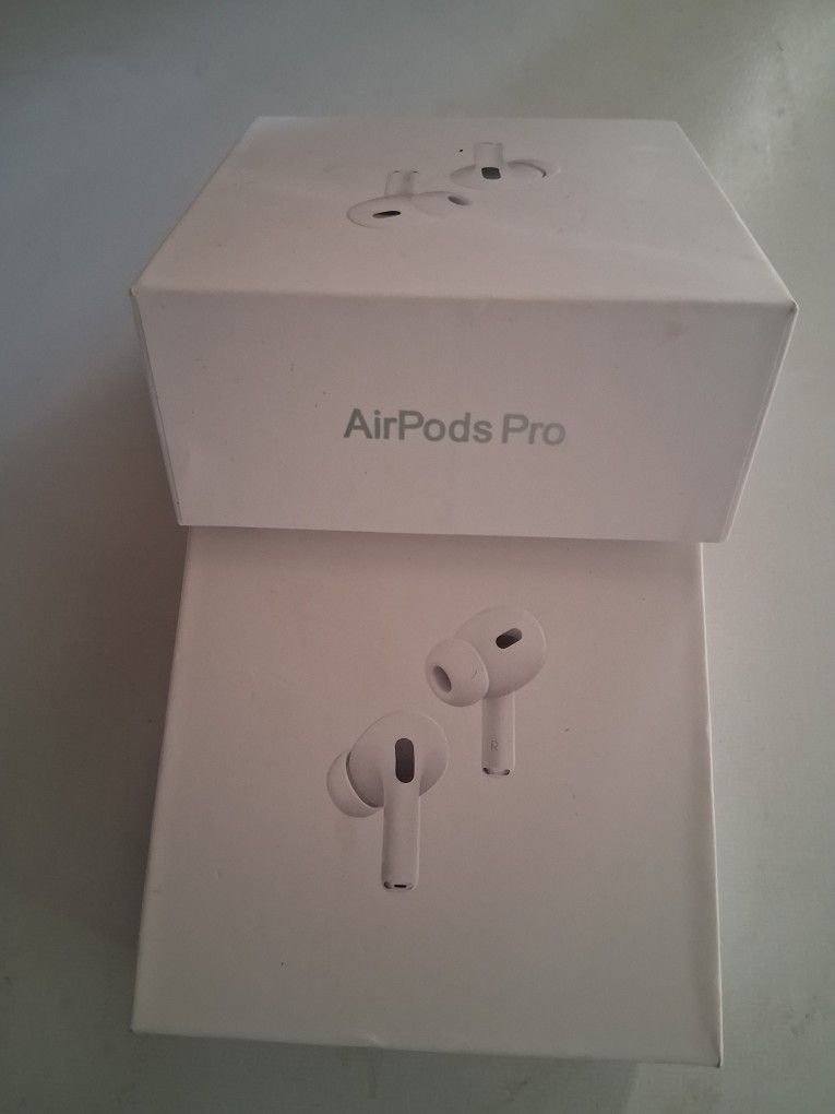 Apple 🍎 Airpods Pro 2 🍎 $40