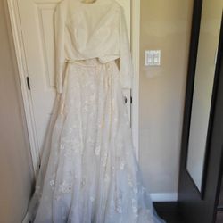 Off White Wedding Dress 