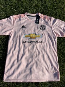 Manchester United 2018/19 pink away kit - Size L