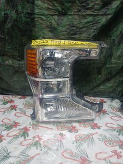 2020-22 Ford F-250 Right Headlight Regular