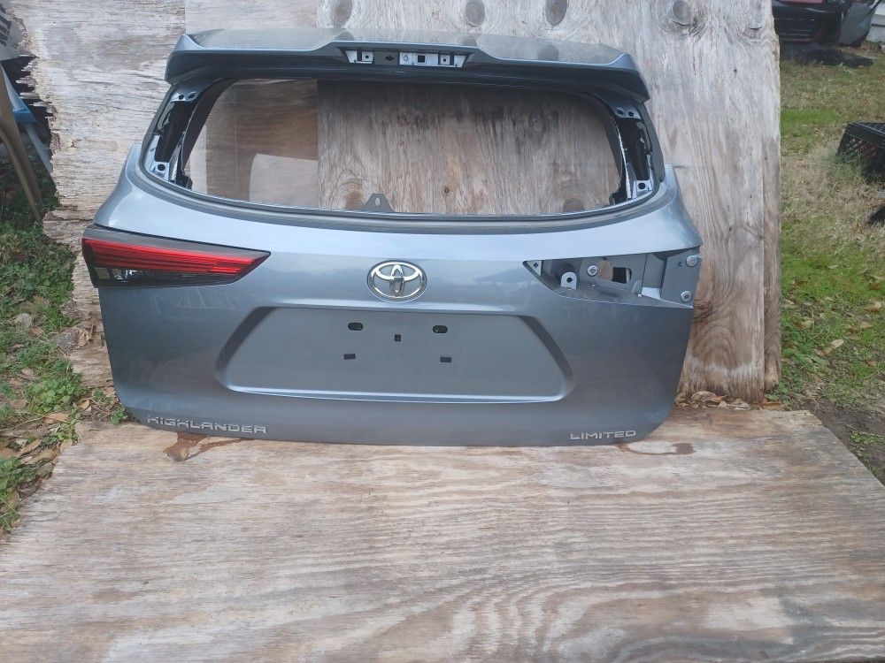 2022 Toyota Highlander OEM Original Lilf Gate