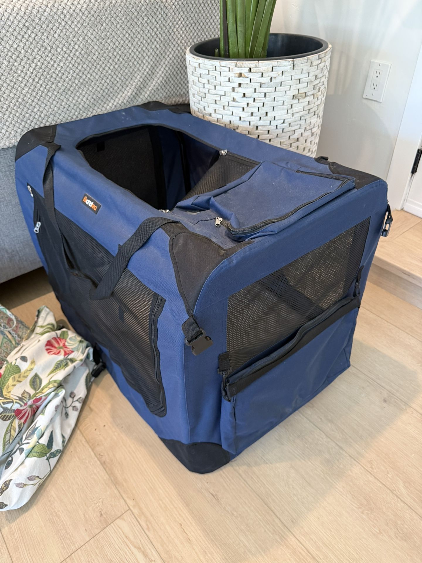 Dog Crate