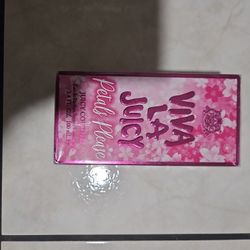 Viva La Juicy  Petals Please Perfume