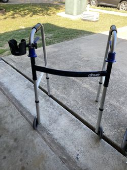 wheelchair , walker & shower chair Thumbnail