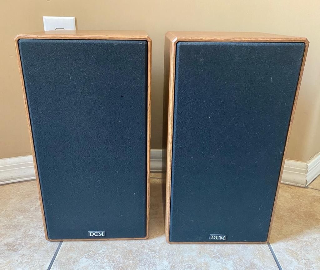 Vintage DCM CX-17 Speakers