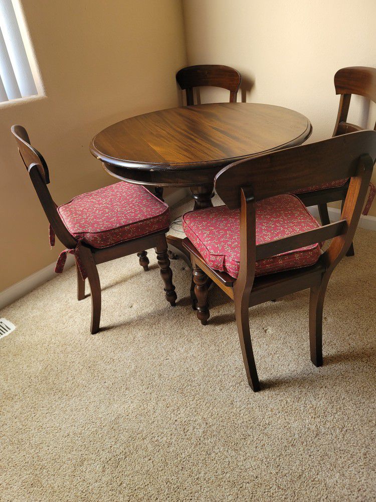 Antique 3 Legged Table And Chairs