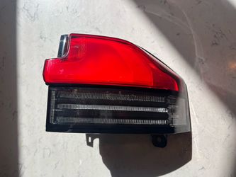 2024-2026 Lexus GX550 RH Right Side RH Quarter Mounted LED Taillight 81561-60E10