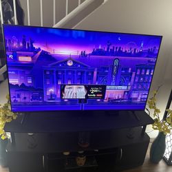 Move Out Sale - 50 Inch TCL Roku TV In Perfect Condition