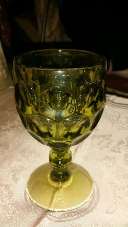 Vintage Olive Glassware Set of 12