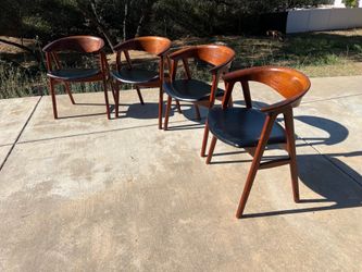 Wry rare set of 4 “Compass” Danish teak chairs by Erik Kirkegaard