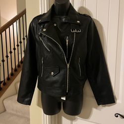 5376-MTT BLACK FAUX LEATHER BIKER JACKET WITH SHOULDER TABS  SIZE M NWT