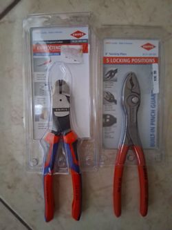 KNIPEX  cutters and 5 locking positions pliers
