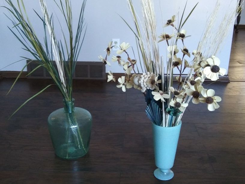 Home Furnishing Vases w Decor- Both Included.