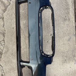 2009-2011 Jaguar Xf Front Bumper With Sensor Holes 