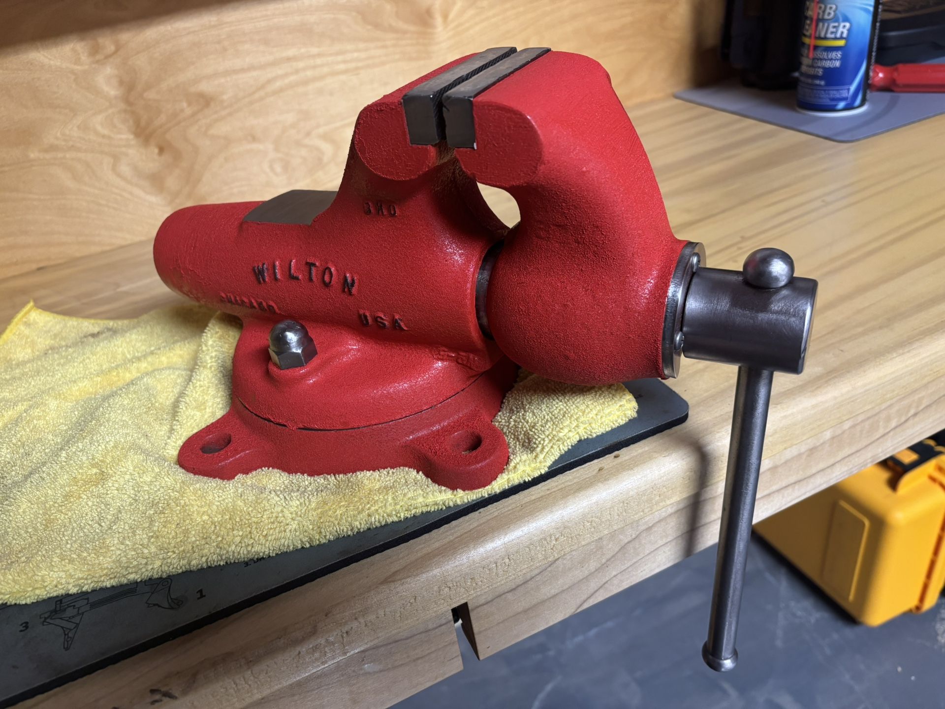 Wilton bullet Vise