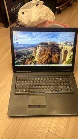 17” gaming dell precision 7720 corei7 7th gen 16gb ram 256gb ssd win 11 nvidia gpu