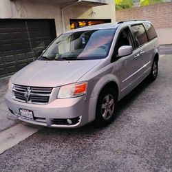 DODGE CARAVAN