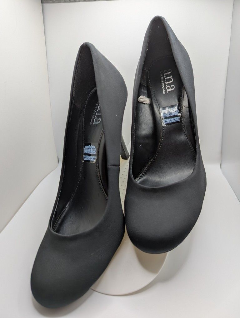 a.n.a. New Approach Black 4" Heel