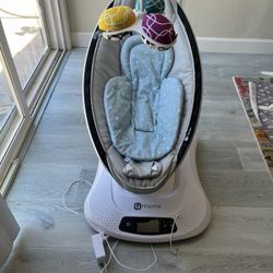Mamaroo Baby Swing