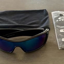 Oakley Batwolf Sunglasses