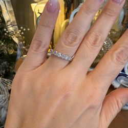 10K Gold Natural Diamonds Ring Band