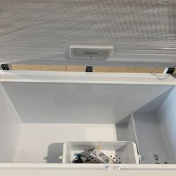 Frigidaire Chest freezer new scratch and dent 