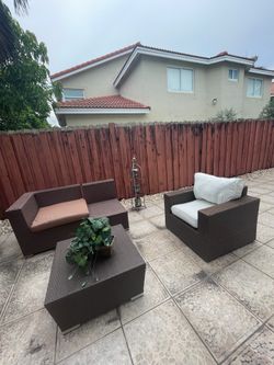 4-Piece Outdoor Patio Conversation Set – Well Loved & Still Functional