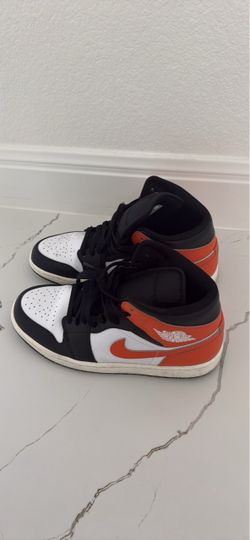 Air Jordan 1 Mid Black Toe Starfish Men’s Size 9.5 – Worn Once, Very Clean