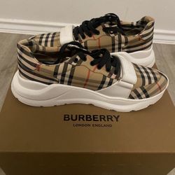 Burberry Shoes 