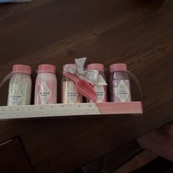 6 Piece Bath Set