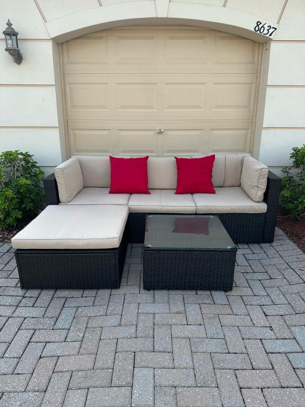 NEW Patio Furniture with 5 pieces (Cushions included)  Outside Sofa & Table Set