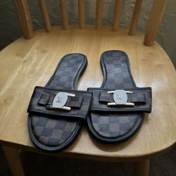 Louis Vuitton Lv Sandals Size 38 Women’s 
