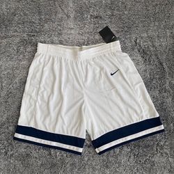 Women’s Nike Dri-FIT Short (Tall)