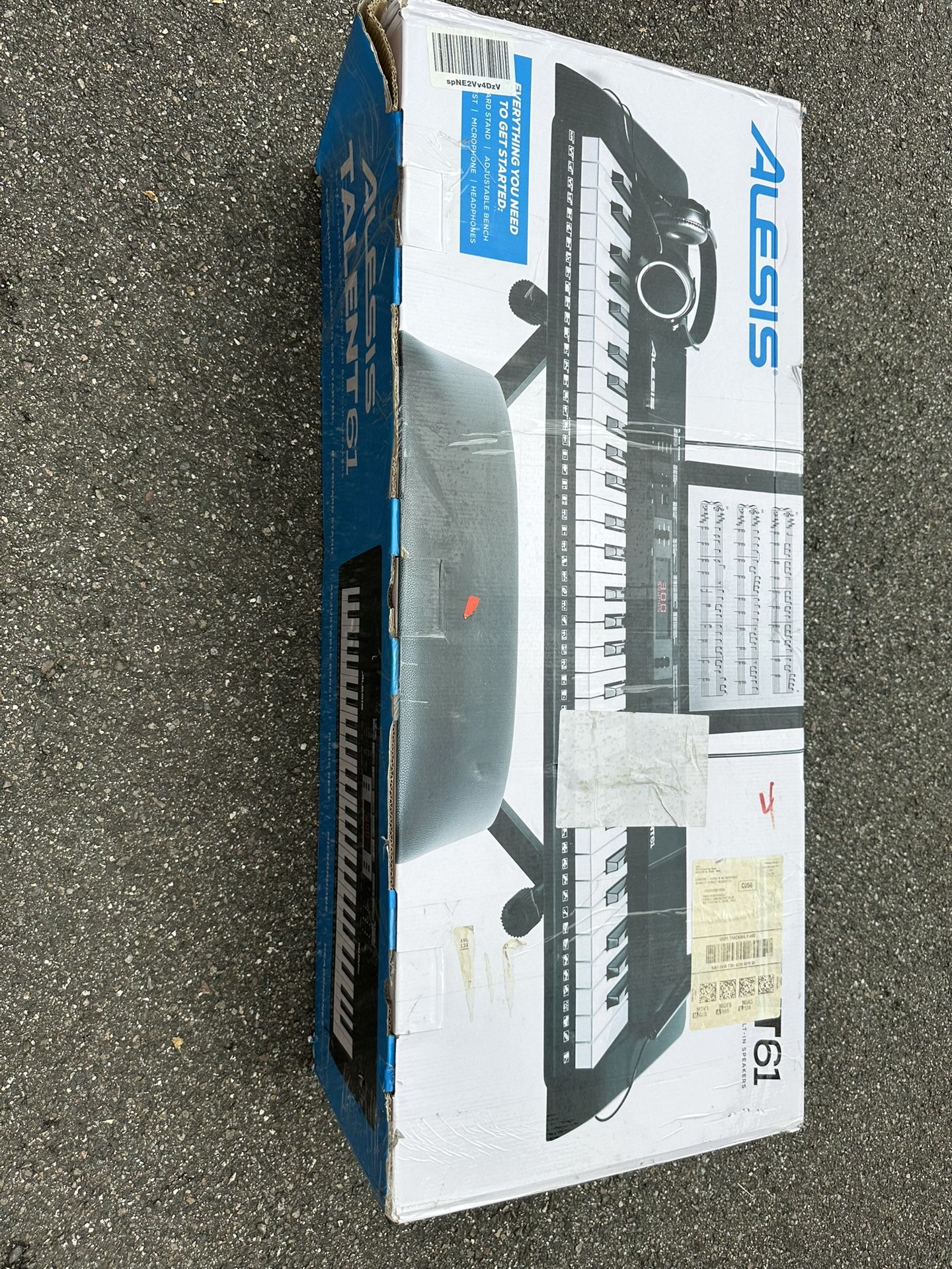 ALESIS TALENT 61