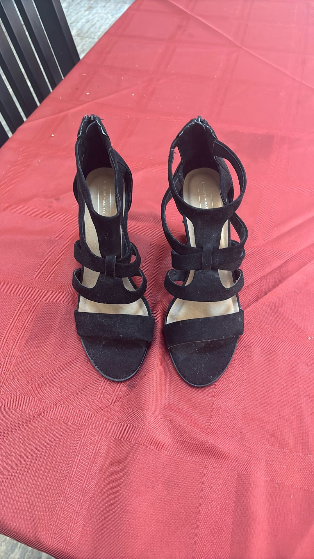 Size 9 Sandals (Melrose Market)