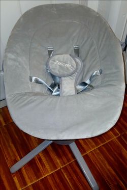 Baby swing