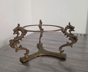 Vtg Brass Stand Dragon Seahorse Serpent Design Vase Bowl Orb Plant Holder,3.5" H x 4.5" Diameter.