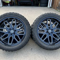 22x10 INCH THRET OFF-ROAD RIMS WITH 33x12.50R22 TIRES